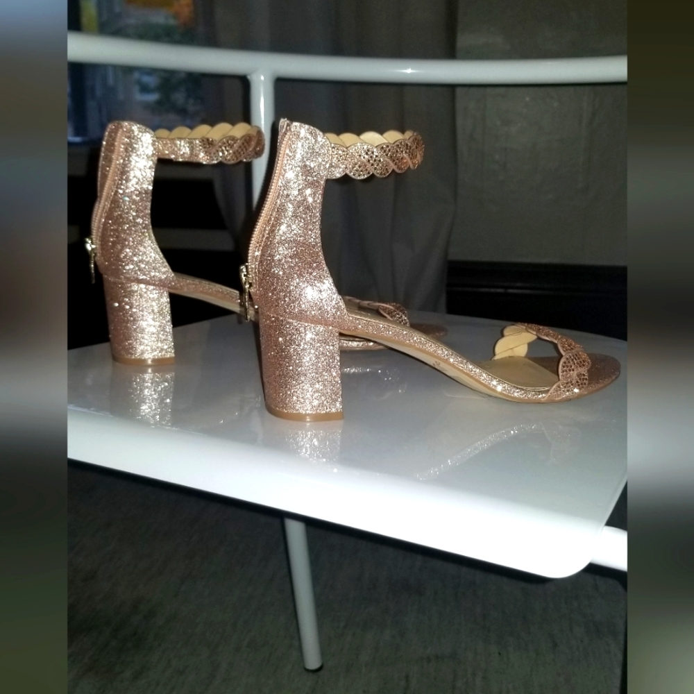 Jewel Badgley Mischka (chunky heel, glitter, ankle) 8.5